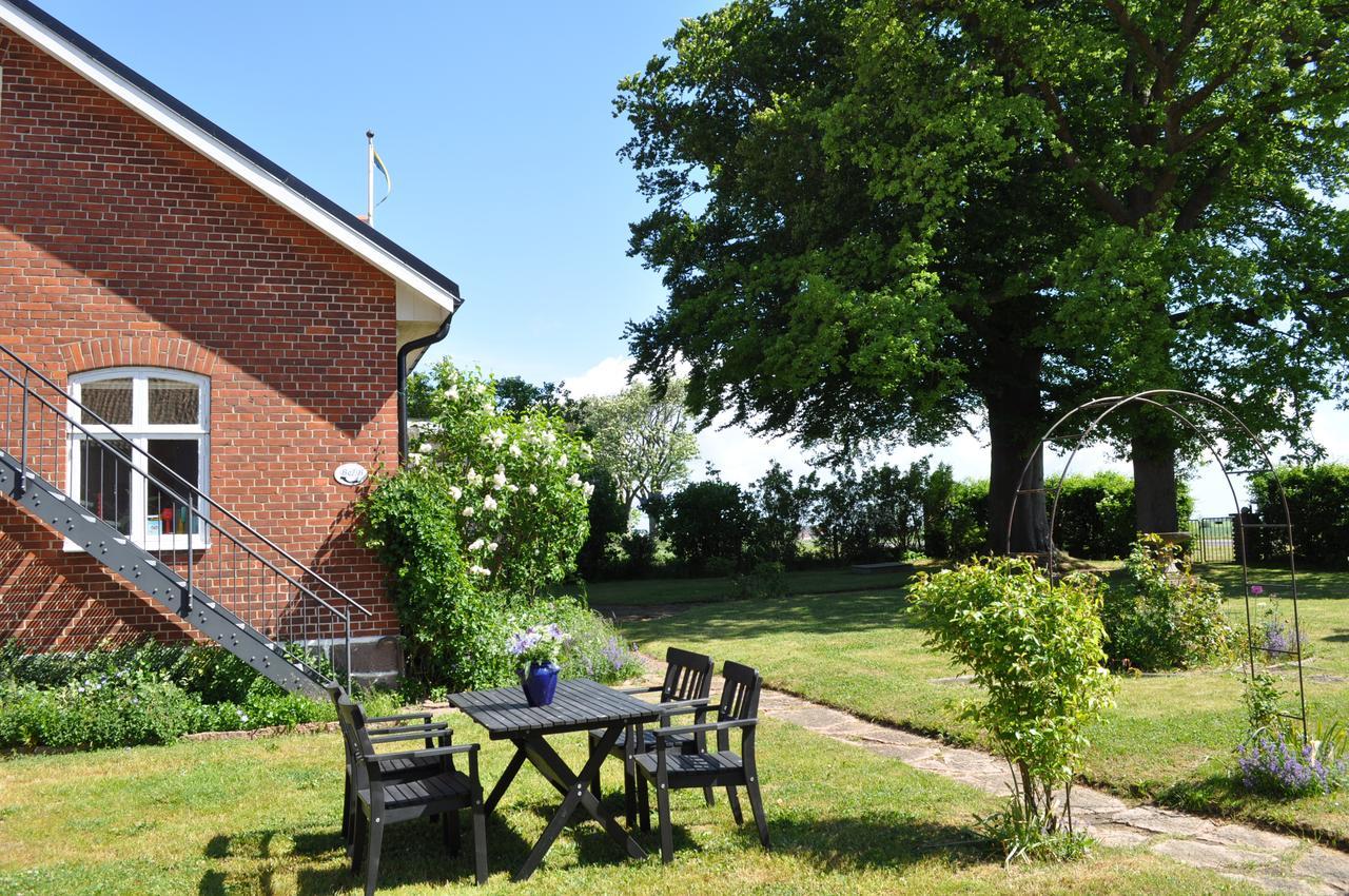 Villa Sandby B&B Borrby Pokoj fotografie
