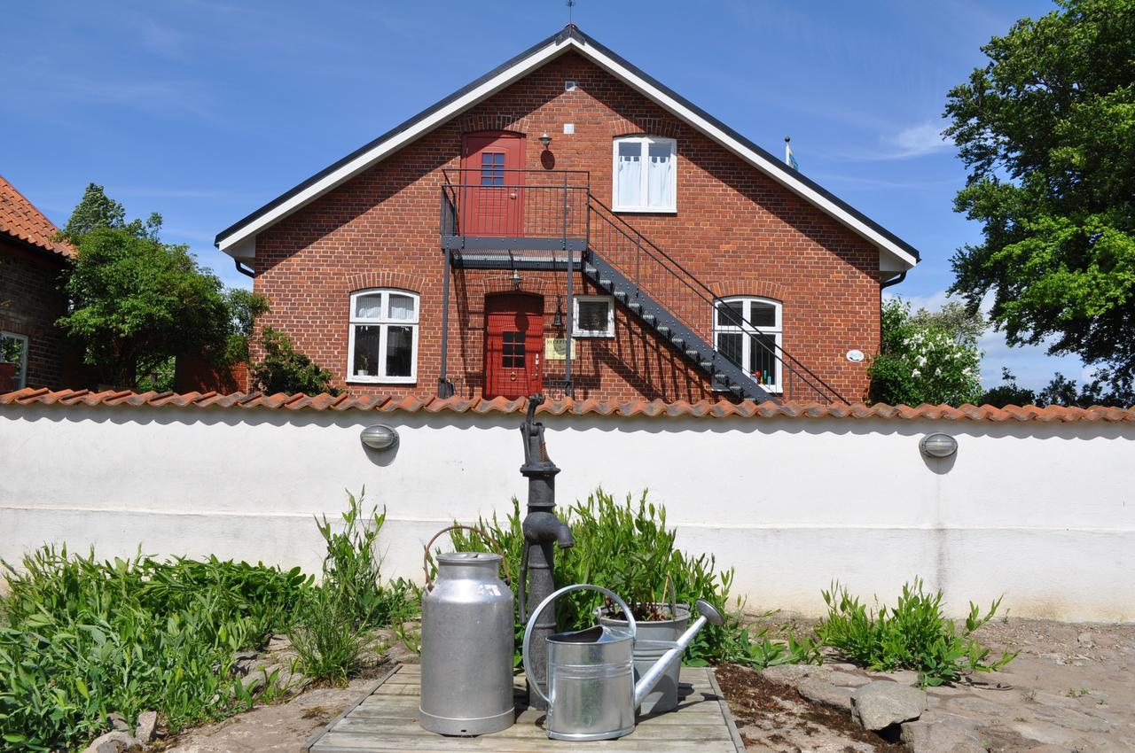Villa Sandby B&B Borrby Exteriér fotografie